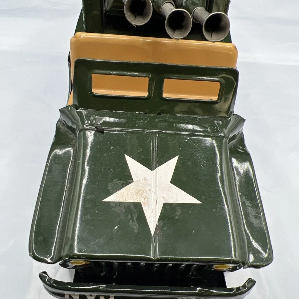 Vintage 1950s Nomura TN Japan Tin Litho Military Jeep #4253 Anti-Aircraft